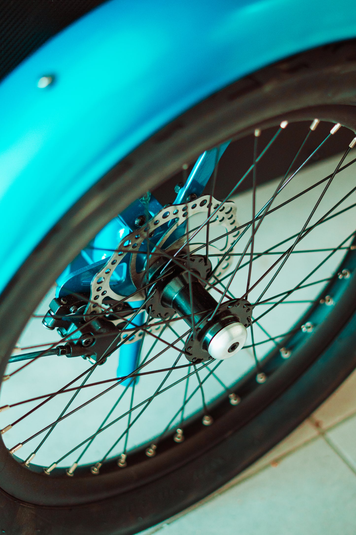 WBT E-BOX Cargo Bike